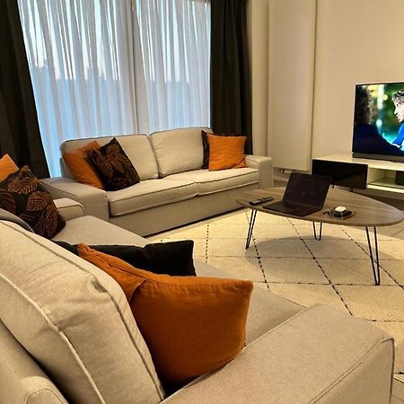 Canal View One Bedroom Flat บรัสเซลส์ ภายนอก รูปภาพ