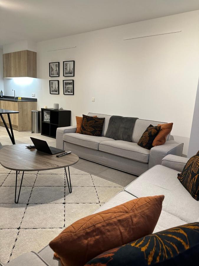 Canal View One Bedroom Flat บรัสเซลส์ ภายนอก รูปภาพ