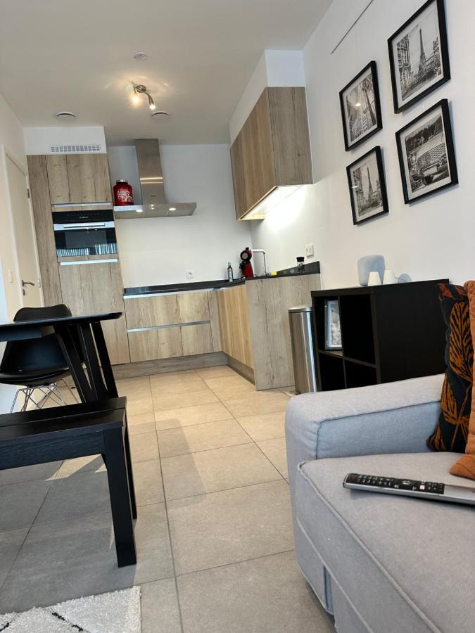 Canal View One Bedroom Flat บรัสเซลส์ ภายนอก รูปภาพ